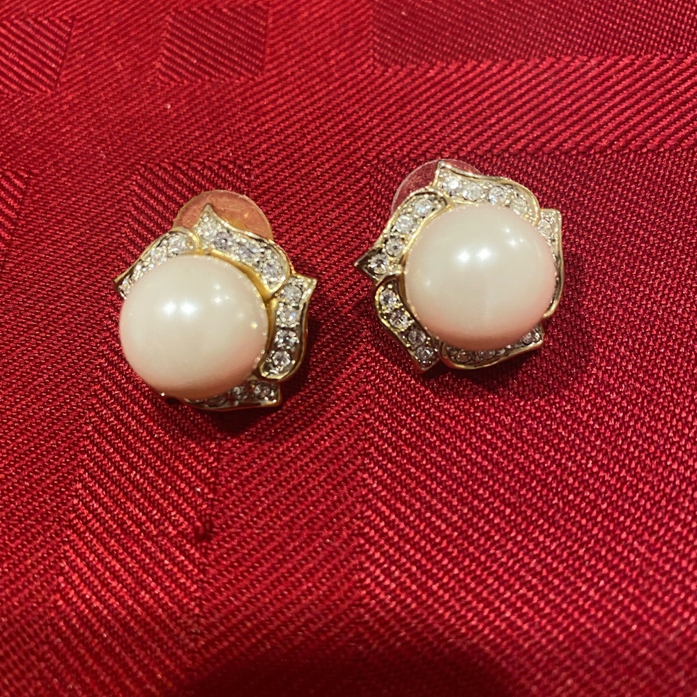 Pearl Earrings
